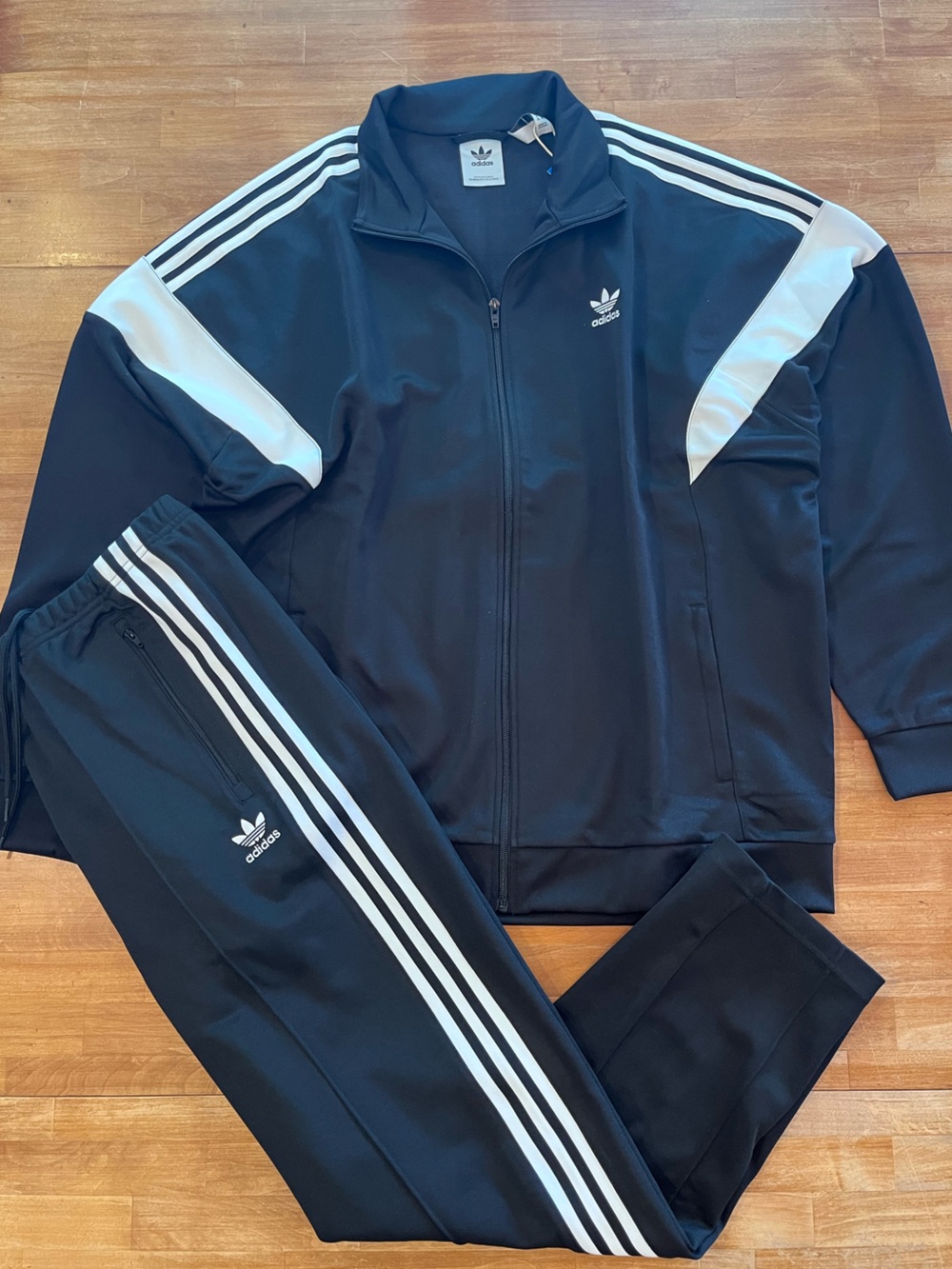 ADIDAS Cutline Jacket and Classic Pants Tracksuit